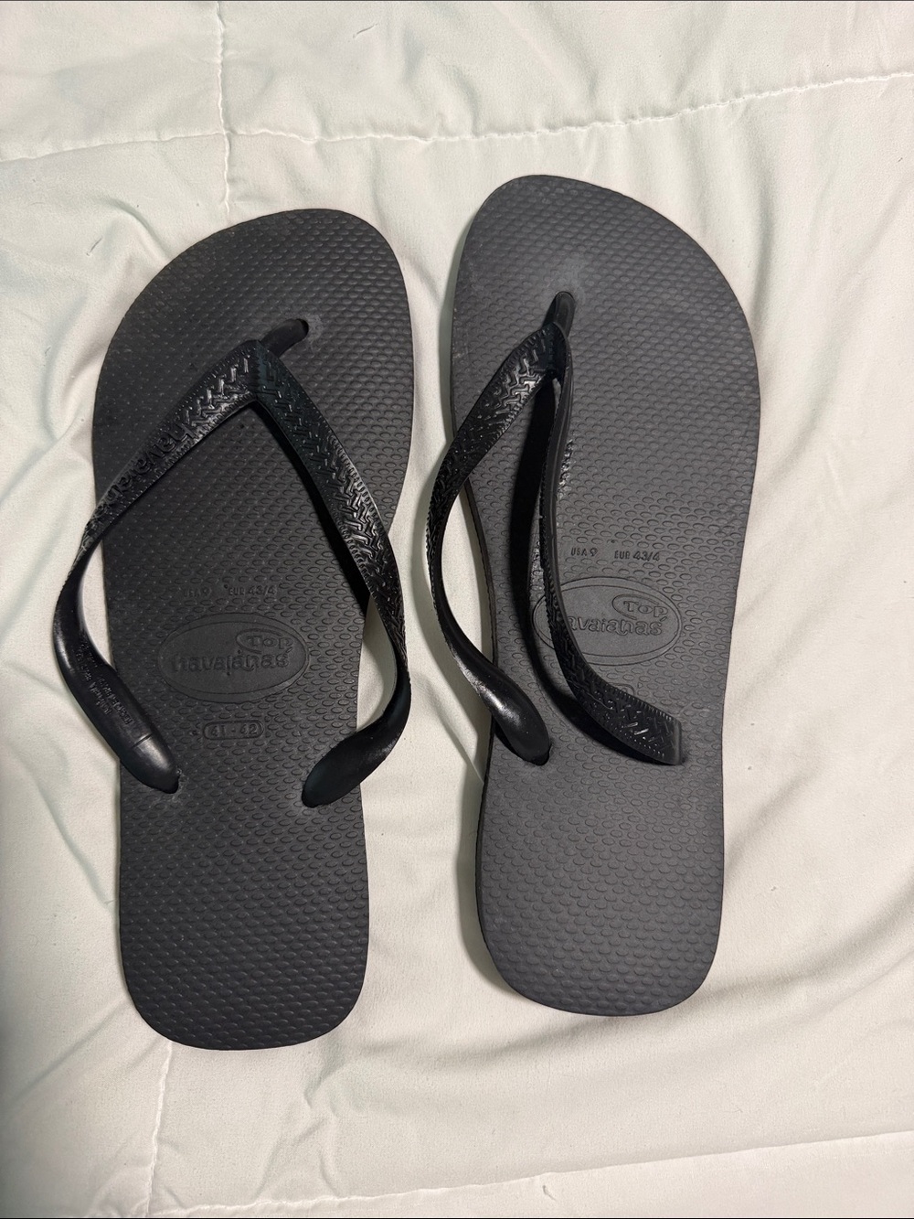 Havaianas Black Slim-Strap Flip Flops